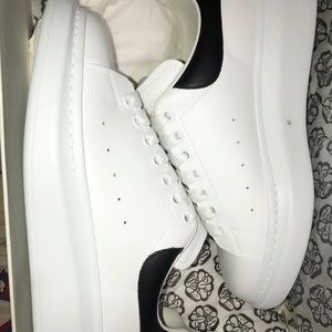 Alexander McQueen men’s shoe